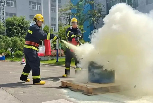 万利国际集团||消防手艺交锋 火力全开就是“燃”